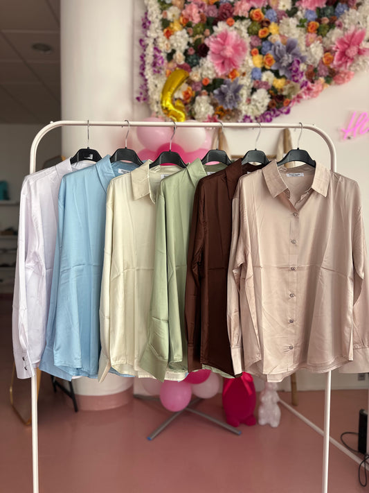 Camisa acetinada