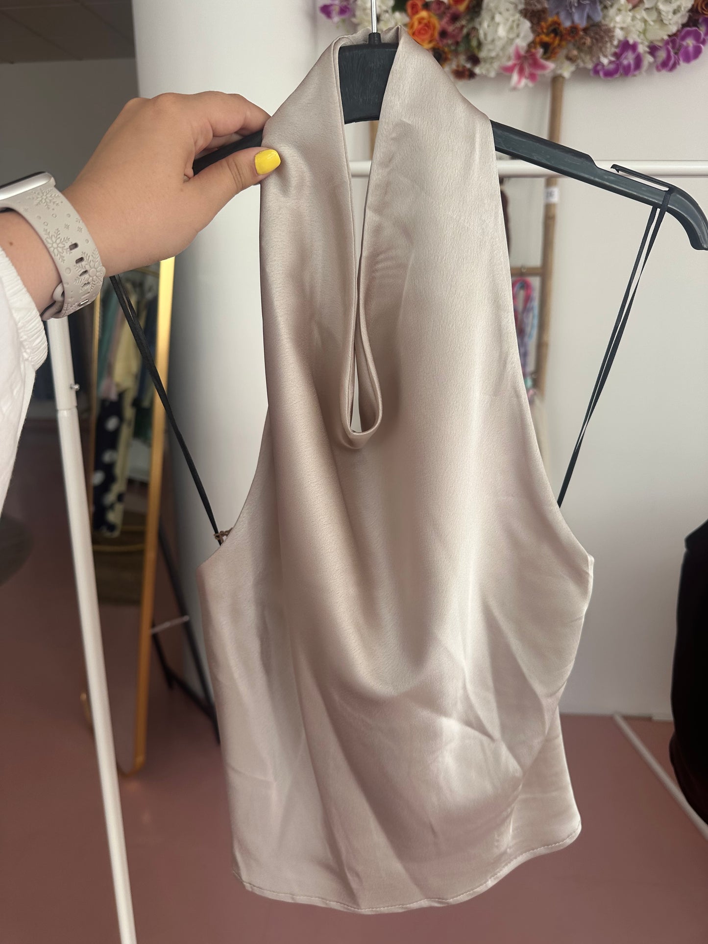 Top acetinado