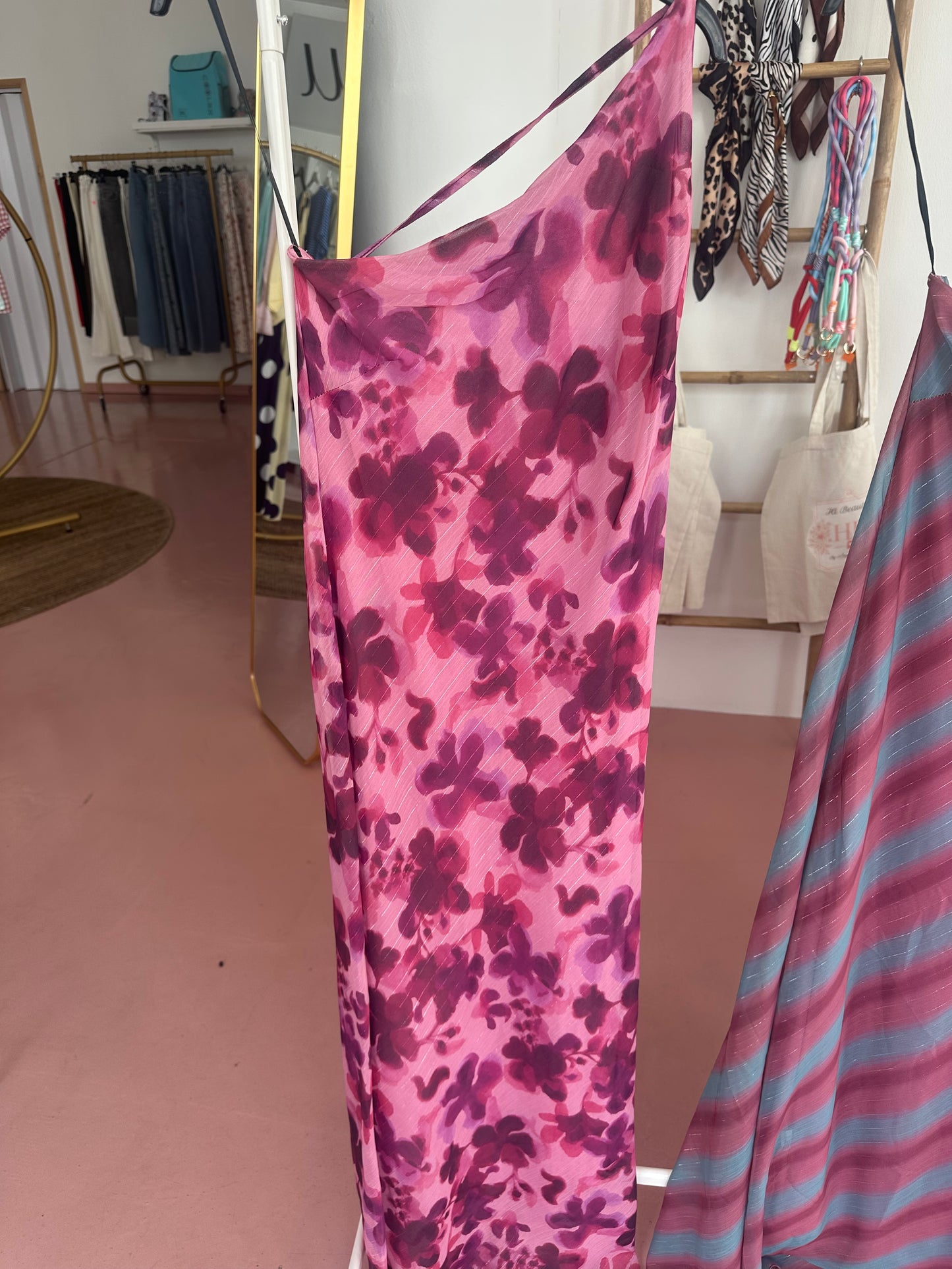 Vestido padrão