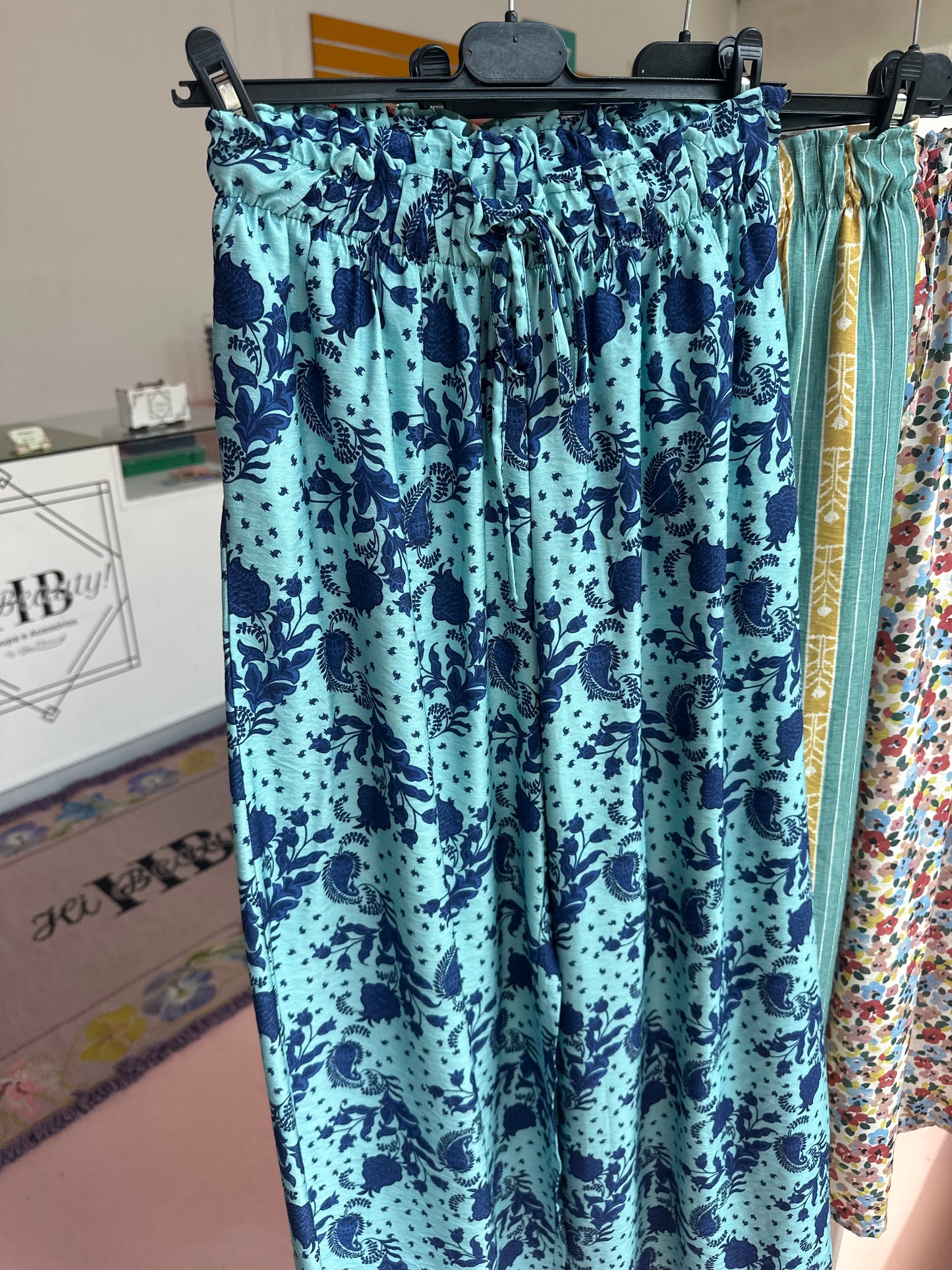 Pantalonas padrão